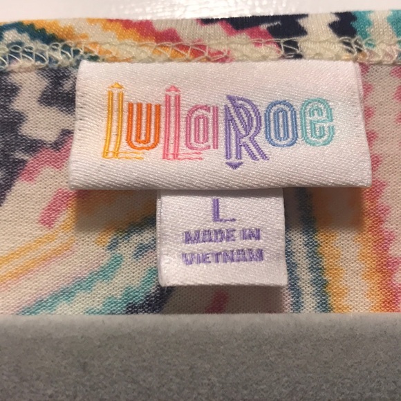 Lularoe Irma tunic, L, multicolored chevron, BNWT - Picture 4 of 5